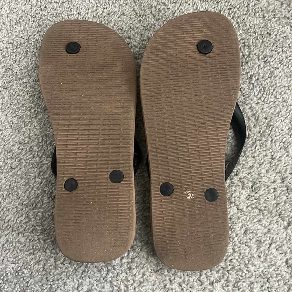 Havaianas Tan and Black Striped Flip Flops - Picture 3 of 3